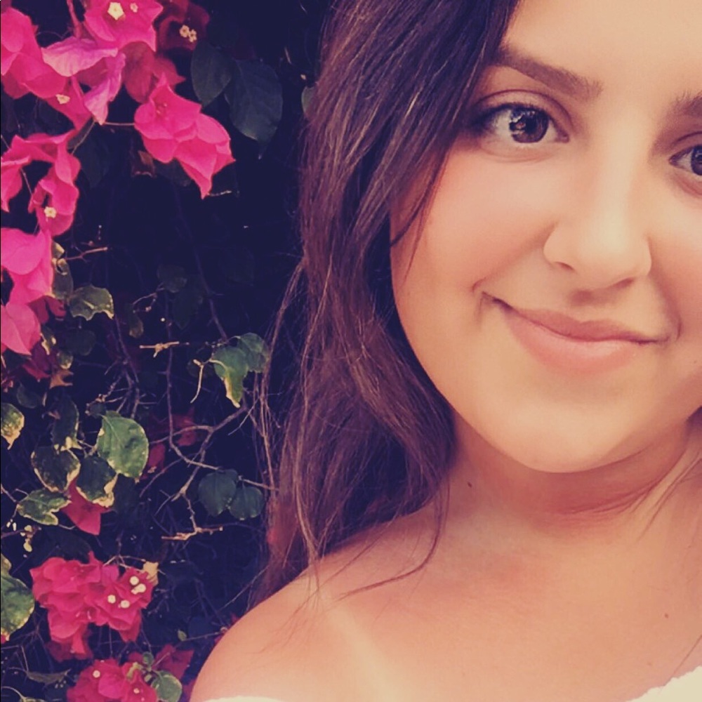 Meet your Posher, Karina